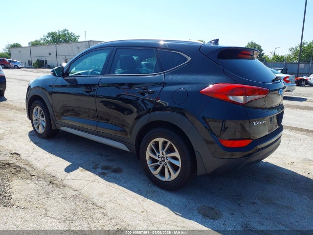 Hyundai Tucson Se Plus 2017 KM8J33A4XHU415843 Image 3
