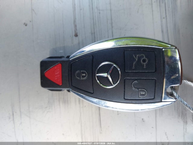 WDCGG8JB5FG424678 Mercedes-Benz Glk 350 4matic