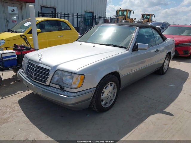 Продаж на аукціоні авто 1995 Mercedes-benz E 320, vin: WDBEA66E4SC200050, номер лоту: 45557548