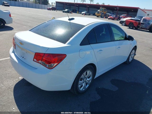 Chevrolet Cruze Ls Manual 2015 1G1PB5SG0F7102018 Image 4