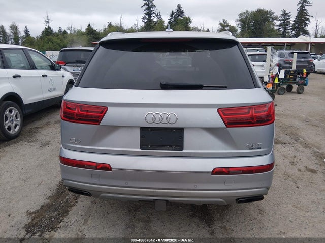 Audi Q7 3.0t Premium 2018 WA1VAAF76JD000800 Image 16