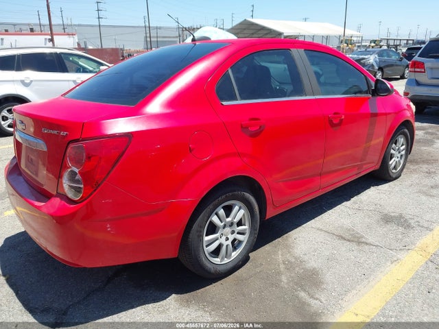 Chevrolet Sonic Lt Auto 2015 1G1JC5SG9F4210805 Image 4