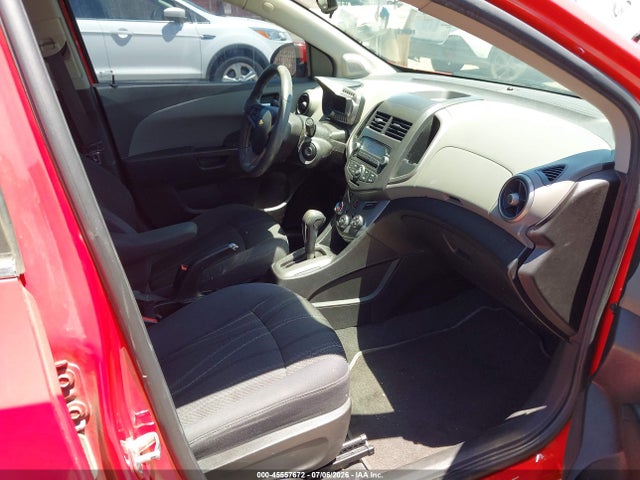 Chevrolet Sonic Lt Auto 2015 1G1JC5SG9F4210805 Image 5