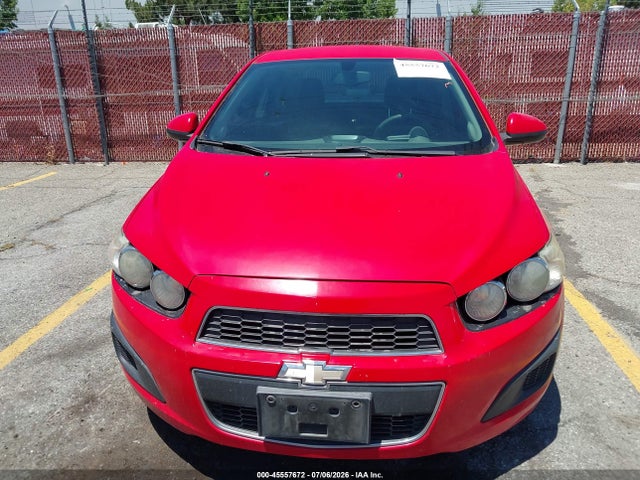 Chevrolet Sonic Lt Auto 2015 1G1JC5SG9F4210805 Image 6