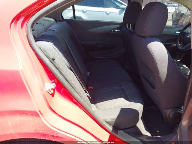 Chevrolet Sonic Lt Auto 2015 1G1JC5SG9F4210805 Image 8