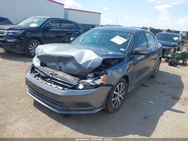 2017 Volkswagen Jetta 1.4t Se მანქანა იყიდება აუქციონზე, vin: 3VWDB7AJ8HM366175, აუქციონის ნომერი: 45557677