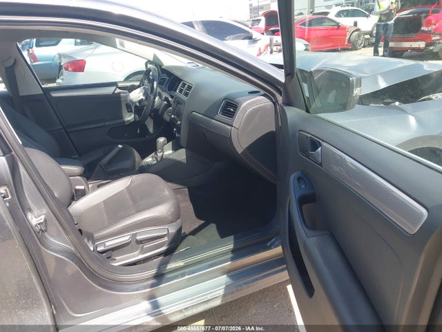 2017 Volkswagen Jetta 1.4t Se მანქანა იყიდება აუქციონზე, vin: 3VWDB7AJ8HM366175, აუქციონის ნომერი: 45557677