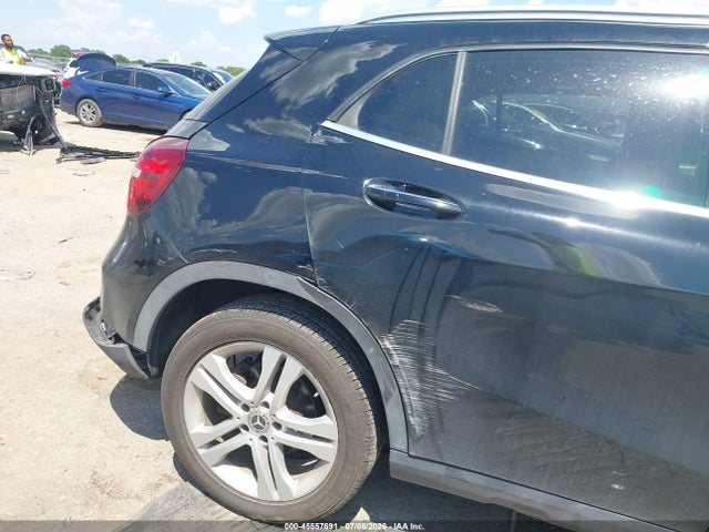45557691 :رقم المزاد ، WDCTG4GB1KJ591115 vin ، 2019 Mercedes-benz Gla 250 4matic مزاد بيع