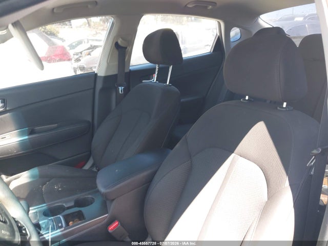 KIA Optima Lx 2018 5XXGT4L32JG229332 Image 19