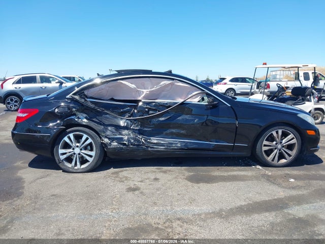 Продажа на аукционе авто 2011 Mercedes-benz E 350, vin: WDDKJ5GB7BF077044, номер лота: 45557768