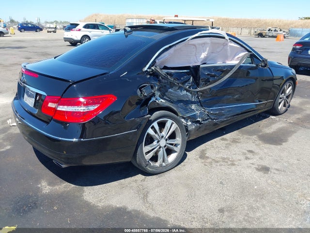 Продажа на аукционе авто 2011 Mercedes-benz E 350, vin: WDDKJ5GB7BF077044, номер лота: 45557768