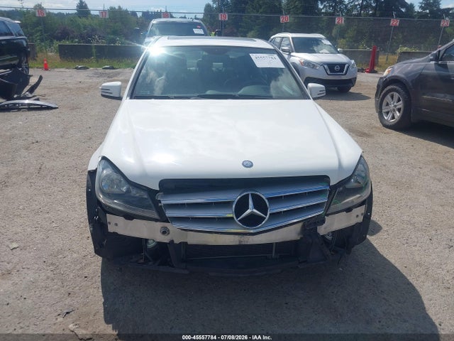 Продажа на аукционе авто 2013 Mercedes-benz C 300 Sport 4matic, vin: WDDGF8AB3DG076732, номер лота: 45557784