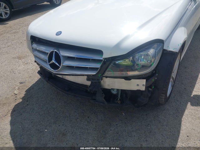 Продажа на аукционе авто 2013 Mercedes-benz C 300 Sport 4matic, vin: WDDGF8AB3DG076732, номер лота: 45557784