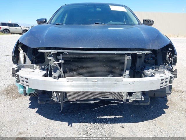 Honda Civic Lx 2018 2HGFC2F51JH578087 Image 6