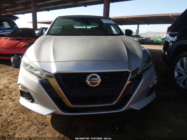 1N4BL4CV1NN332897 Nissan Altima Sr Fwd