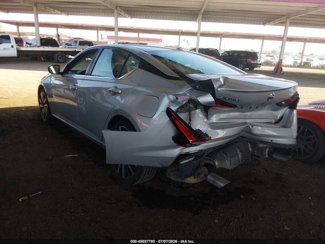 1N4BL4CV1NN332897 Nissan Altima Sr Fwd