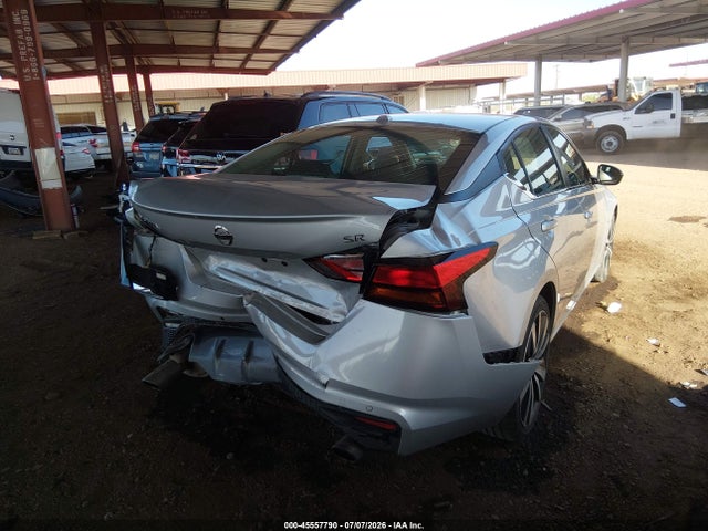 1N4BL4CV1NN332897 Nissan Altima Sr Fwd