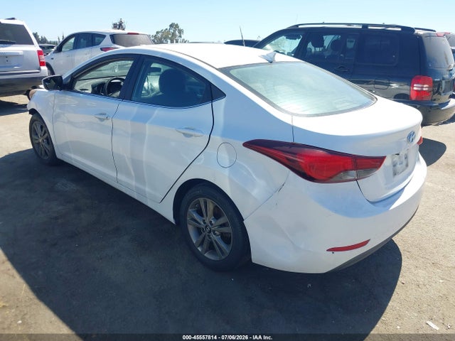 Hyundai ELANTRA SE 2015 5NPDH4AE2FH554177 Image 3
