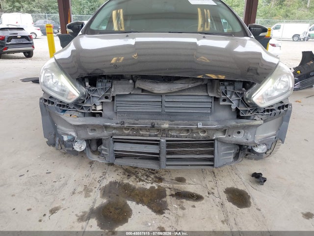 Ford Focus Titanium 2016 1FADP3N21GL351619 Image 6