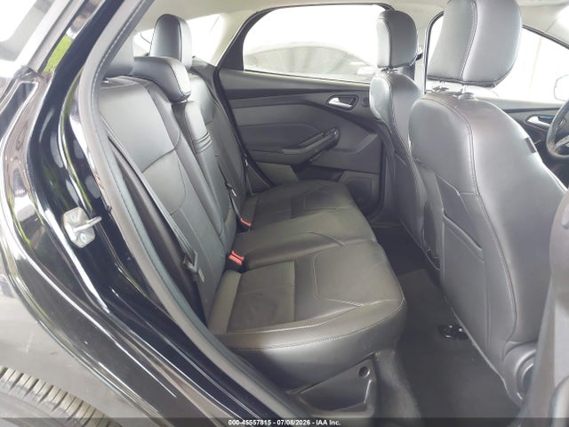 Ford Focus Titanium 2016 1FADP3N21GL351619 Image 8