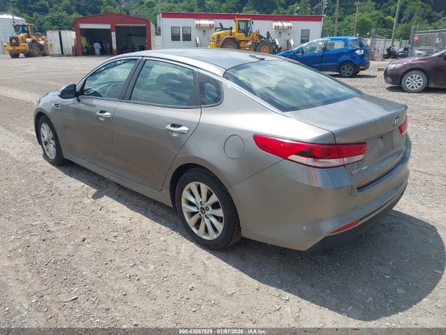 2016 Kia Optima Lx მანქანა იყიდება აუქციონზე, vin: 5XXGT4L37GG006390, აუქციონის ნომერი: 45557829