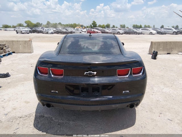 45557865 :رقم المزاد ، 2G1FA1E38D9126157 vin ، 2013 Chevrolet Camaro 2ls مزاد بيع