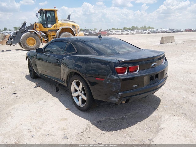 45557865 :رقم المزاد ، 2G1FA1E38D9126157 vin ، 2013 Chevrolet Camaro 2ls مزاد بيع