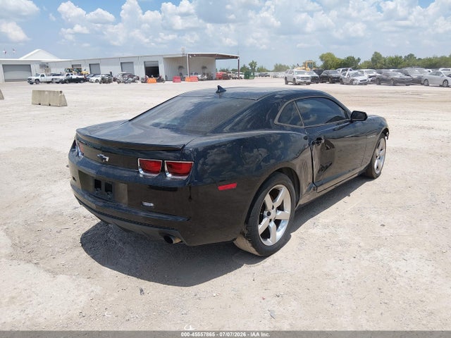45557865 :رقم المزاد ، 2G1FA1E38D9126157 vin ، 2013 Chevrolet Camaro 2ls مزاد بيع