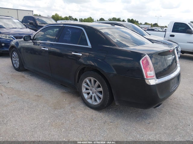 2012 Chrysler 300 Limited მანქანა იყიდება აუქციონზე, vin: 2C3CCACG7CH182237, აუქციონის ნომერი: 45557884
