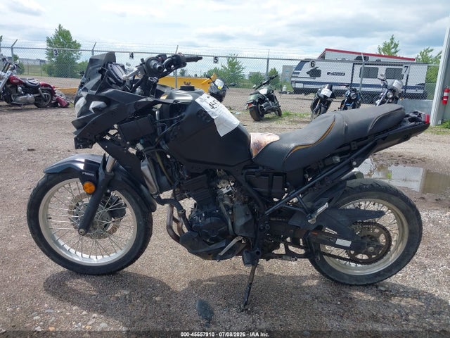 Kawasaki Kle300 C 2017 JKALE8C15HDA00739 Image 12