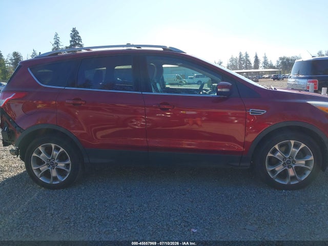 1FMCU9J97EUE27707 Ford Escape Titanium