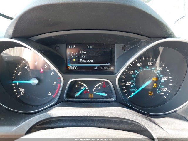 1FMCU9J97EUE27707 Ford Escape Titanium