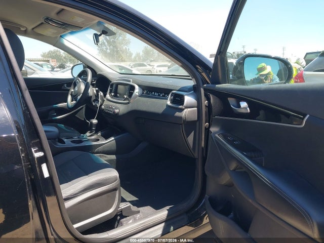 KIA Sorento 2.4l L 2019 5XYPG4A37KG593489 Image 5