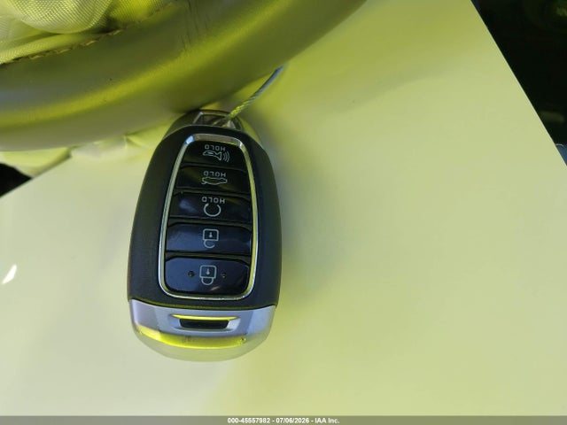 5NPLS4AG8MH002842 Hyundai ELANTRA SEL