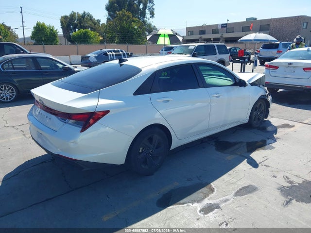 Hyundai ELANTRA SEL 2021 5NPLS4AG8MH002842 Image 4