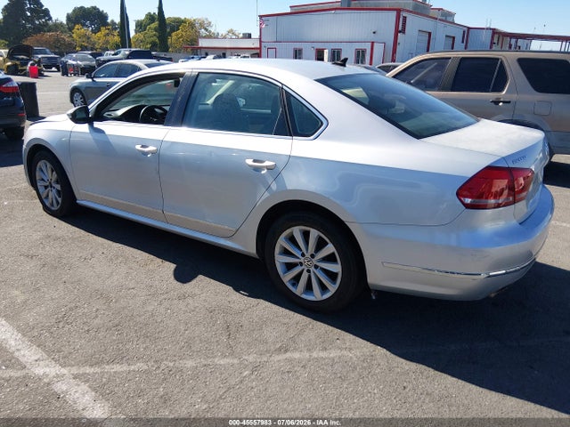 Aukcja sprzedaży 2012 Volkswagen Passat 2.5l Sel Premium, vin: 1VWCP7A39CC087892, numer aukcji: 45557983