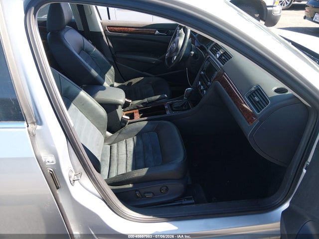 Aukcja sprzedaży 2012 Volkswagen Passat 2.5l Sel Premium, vin: 1VWCP7A39CC087892, numer aukcji: 45557983