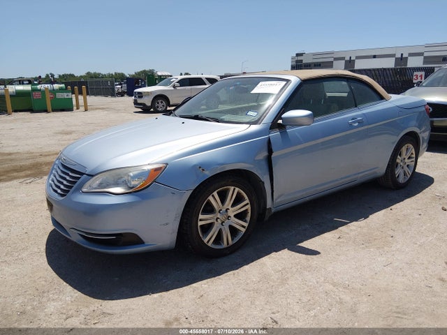 45558017 :رقم المزاد ، 1C3BCBEB0CN283338 vin ، 2012 Chrysler 200 Touring مزاد بيع