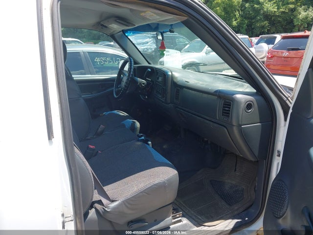 45558022 :رقم المزاد ، 1GTEC14W52Z160665 vin ، 2002 Gmc Sierra 1500 Standard مزاد بيع