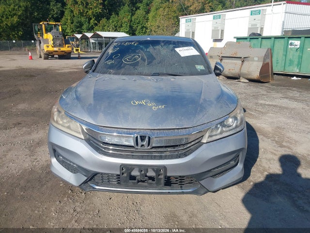 2017 Honda Accord Sport მანქანა იყიდება აუქციონზე, vin: 1HGCR2F56HA070661, აუქციონის ნომერი: 45558058