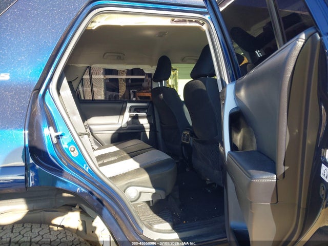 Toyota 4runner 2019 JTEBU5JR0K5736297 Image 8
