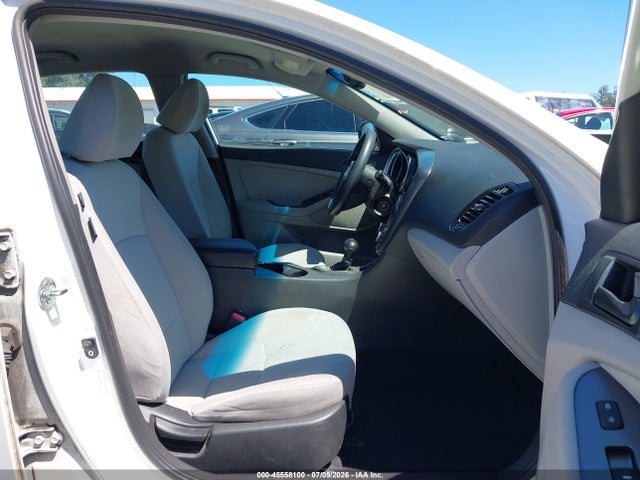 KIA Optima Lx 2015 KNAGM4A77F5631777 Image 17
