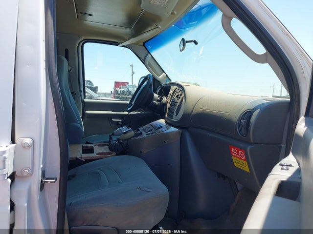 45558120 :رقم المزاد ، 1FDSS34P18DA39448 vin ، 2008 Ford Econoline E350 Super Duty Van مزاد بيع