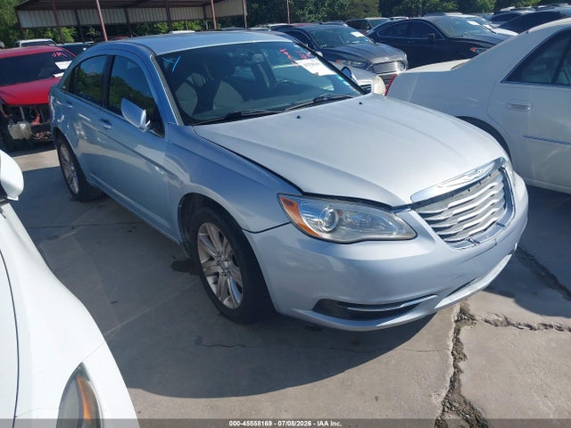 Продаж на аукціоні авто 2013 Chrysler 200 Touring, vin: 1C3CCBBB1DN512961, номер лоту: 45558169