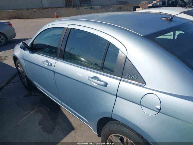 2013 Chrysler 200 Touring მანქანა იყიდება აუქციონზე, vin: 1C3CCBBB1DN512961, აუქციონის ნომერი: 45558169