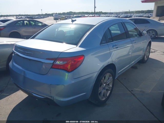 2013 Chrysler 200 Touring მანქანა იყიდება აუქციონზე, vin: 1C3CCBBB1DN512961, აუქციონის ნომერი: 45558169