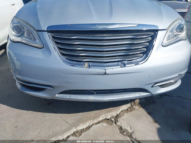 2013 Chrysler 200 Touring მანქანა იყიდება აუქციონზე, vin: 1C3CCBBB1DN512961, აუქციონის ნომერი: 45558169