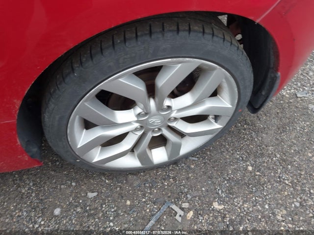 2013 Hyundai Veloster Base W/gray მანქანა იყიდება აუქციონზე, vin: KMHTC6AD5DU099692, აუქციონის ნომერი: 45558217