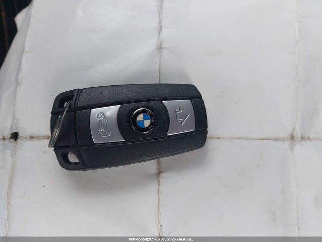 45558237 :رقم المزاد ، WBAVL1C57FVY37928 vin ، 2015 Bmw X1 Xdrive28i مزاد بيع