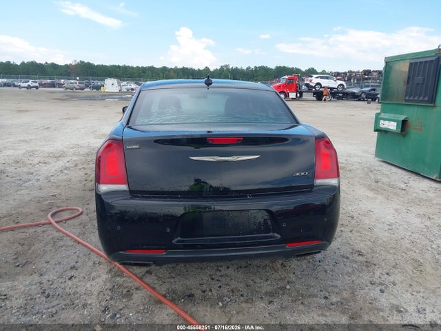 Chrysler 300 300s Alloy Edition 2017 2C3CCABG7HH552496 Image 16
